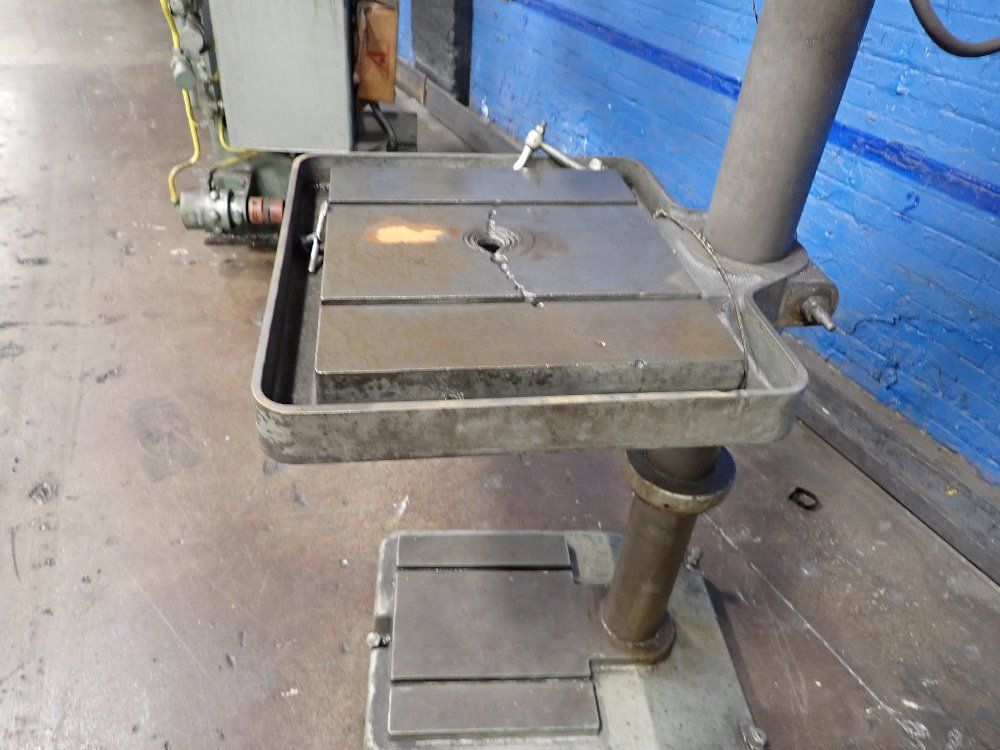 Clausing 10" Throat Drill Press - 2276