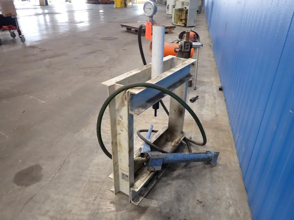 Spx Corp. 10 Ton Hydraulic Press