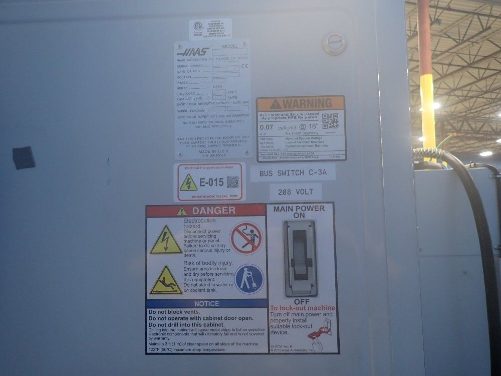 Haas Cnc Vertical Machining Center - Vf-1