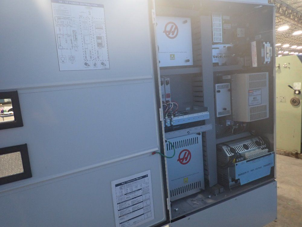 Haas Cnc Vertical Machining Center - Vf-1