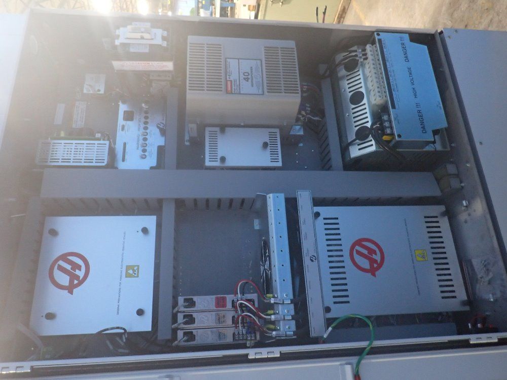 Haas Cnc Vertical Machining Center - Vf-1