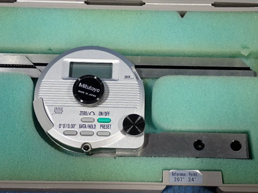 Mitutoyo Digital Protractor