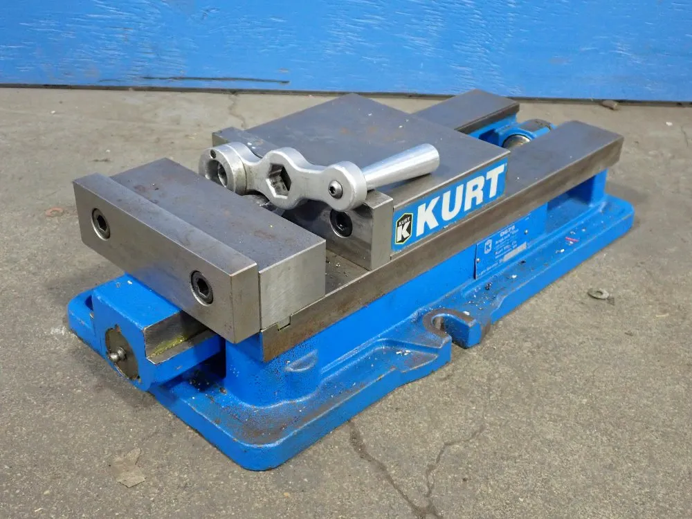 Kurt Anglock Vise - D675