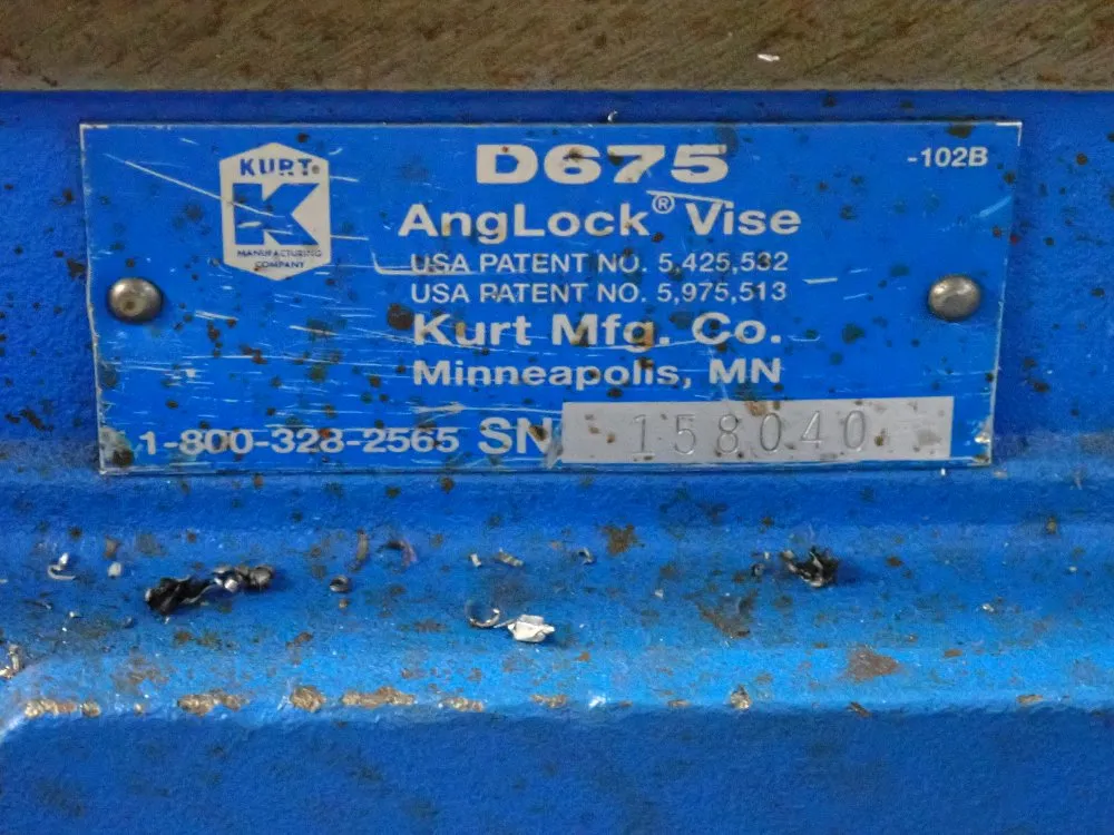 Kurt Anglock Vise - D675
