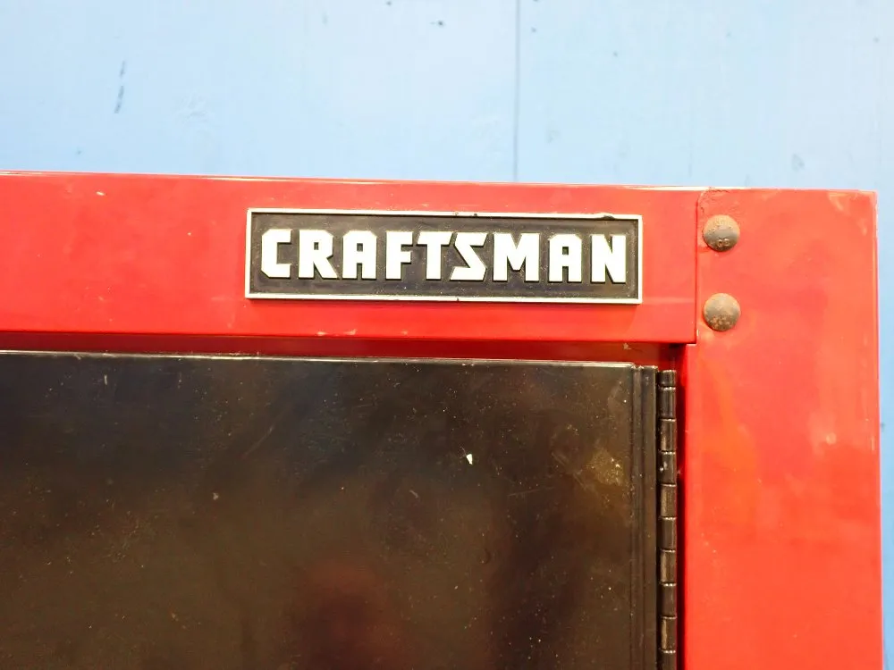 Craftsman 4 Shelves Tool Cabinet
