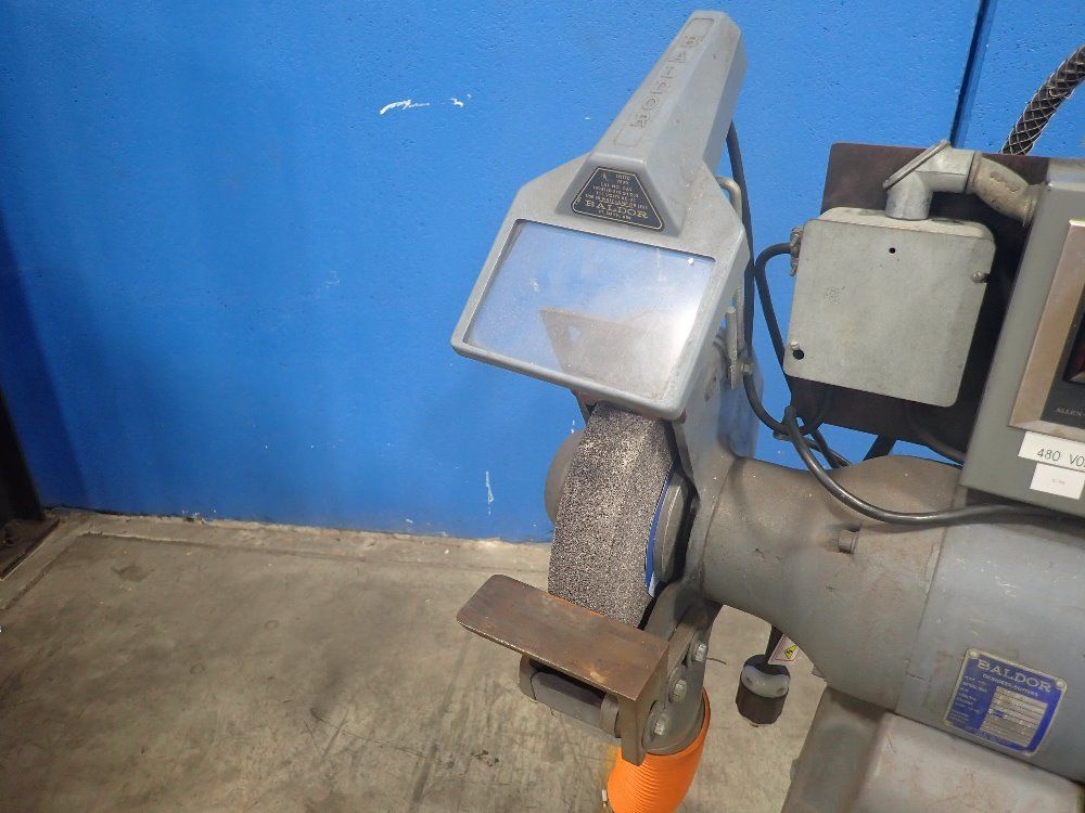 Baldor Electric Co. 2 Hp Pedestal Grinder/buffer - 1215w (s11863-a473)