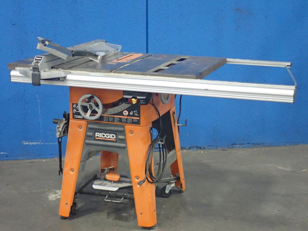 Ridgid Power Tools 10" Electric Cast Iron Table Saw - Ts3650