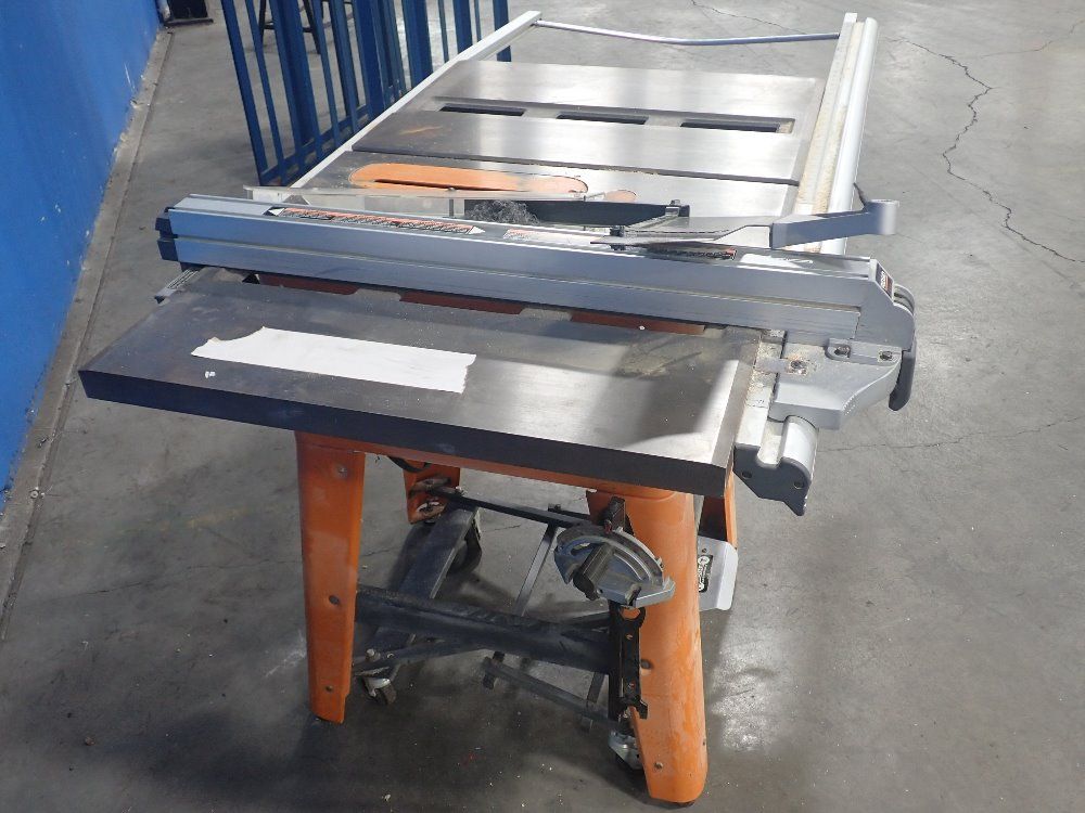 Ridgid Power Tools 10" Electric Cast Iron Table Saw - Ts3650