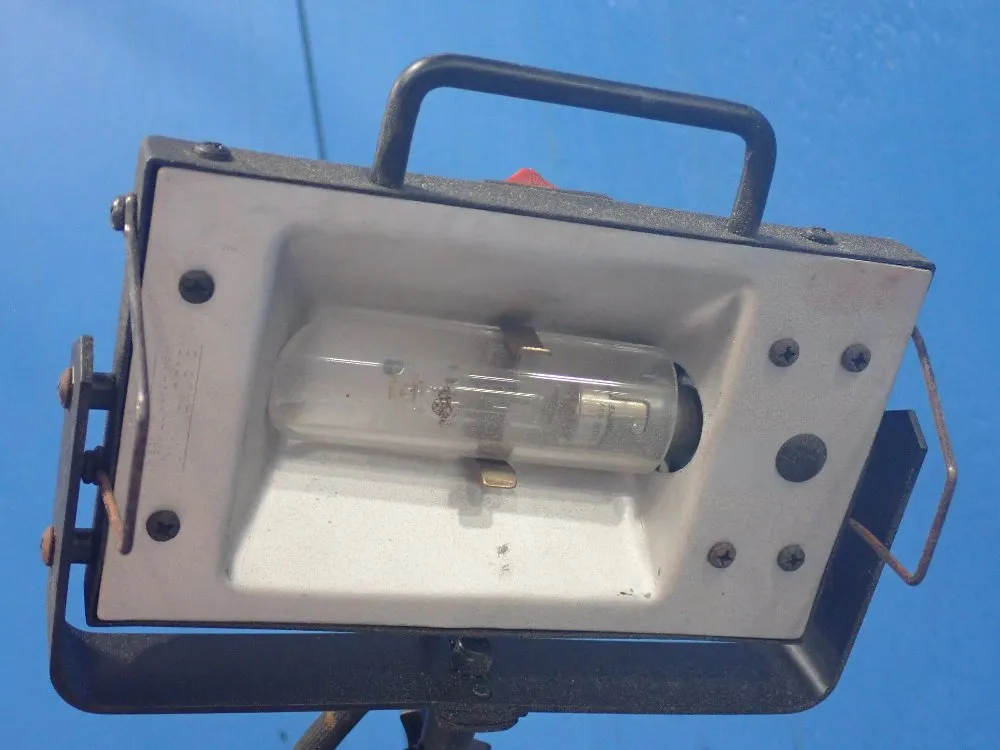 Electrix 100 W Portable Adjustable Overhead Lamp - 7440 E413