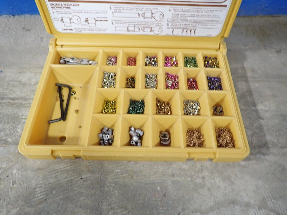 Masterlock Rekeyable Padlock Service Kit - 290