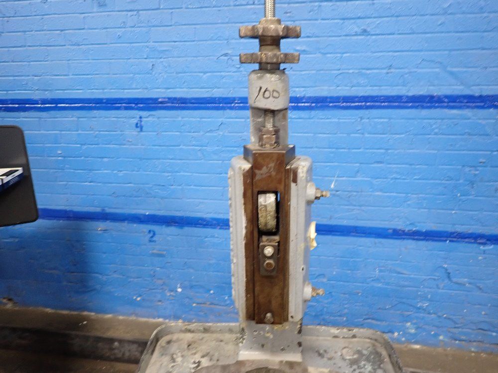Royersford 6" X 12" Kick Press