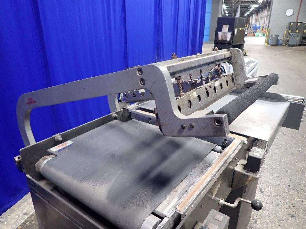 Eastey 17" X 20" L-bar Sealer - Em16t