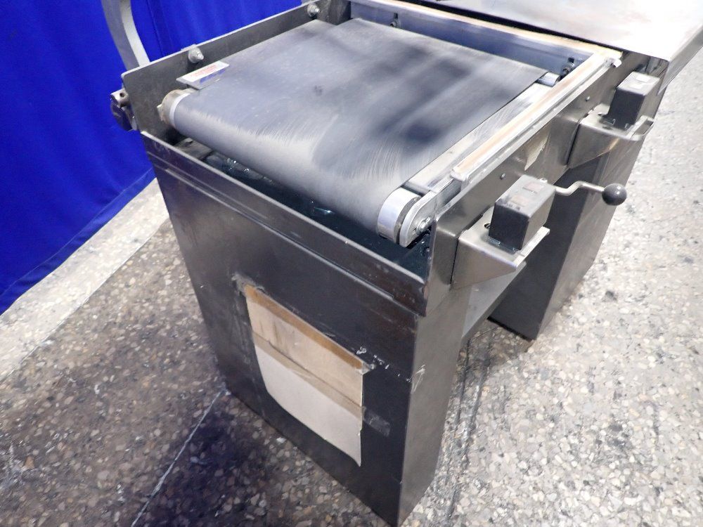 Eastey 17" X 20" L-bar Sealer - Em16t