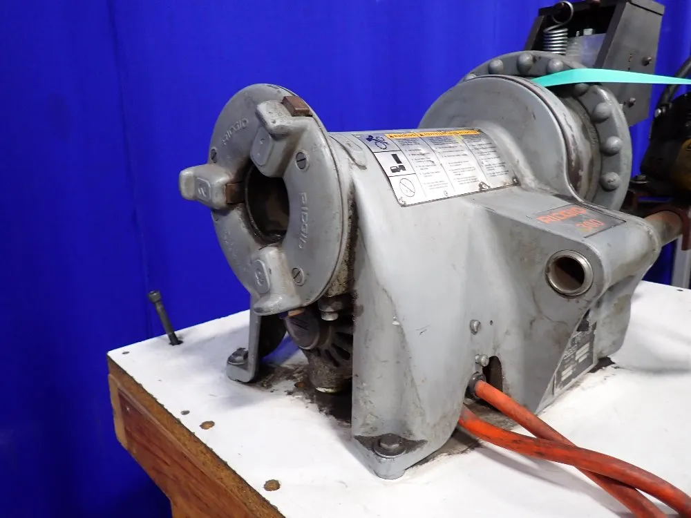 Ridgid Pipe Threader - 300-t2