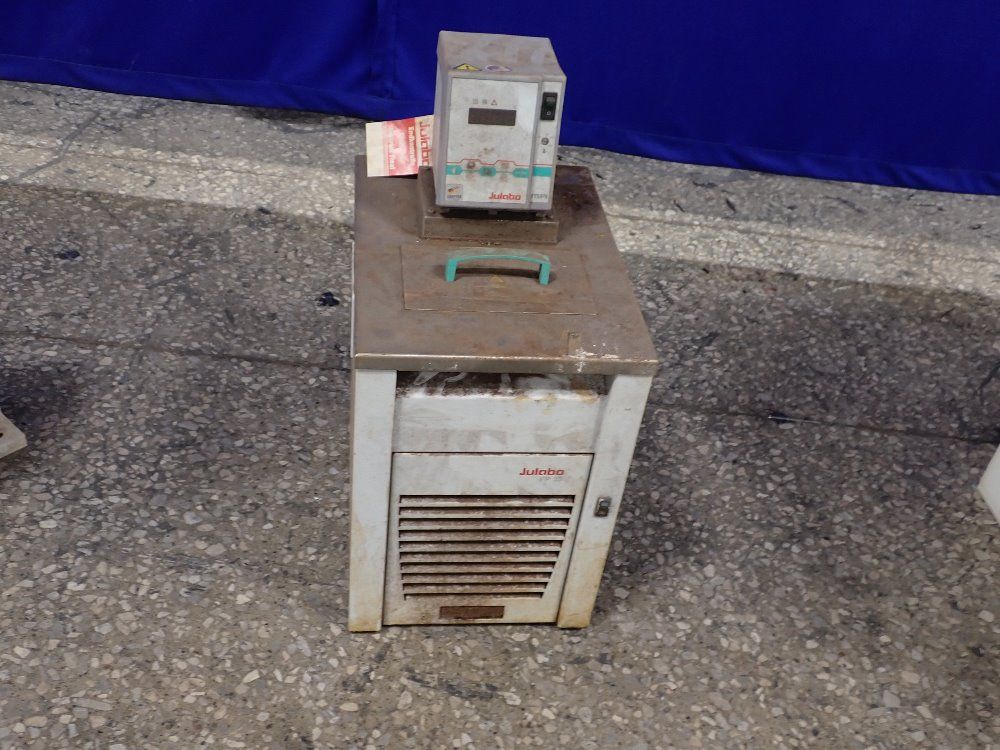 Julabo Refrigerated/heating Circulator - Fp35
