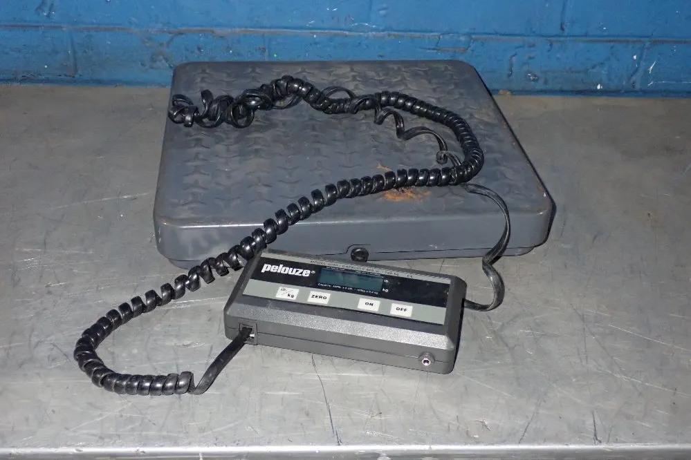 Pelouze 400 Lbs Scale - 4040