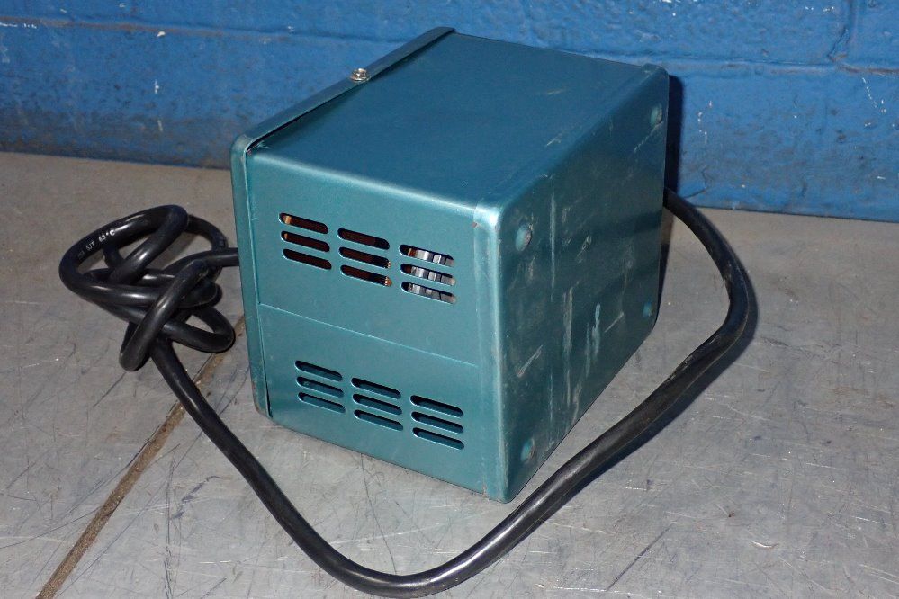 Staco Power Supply