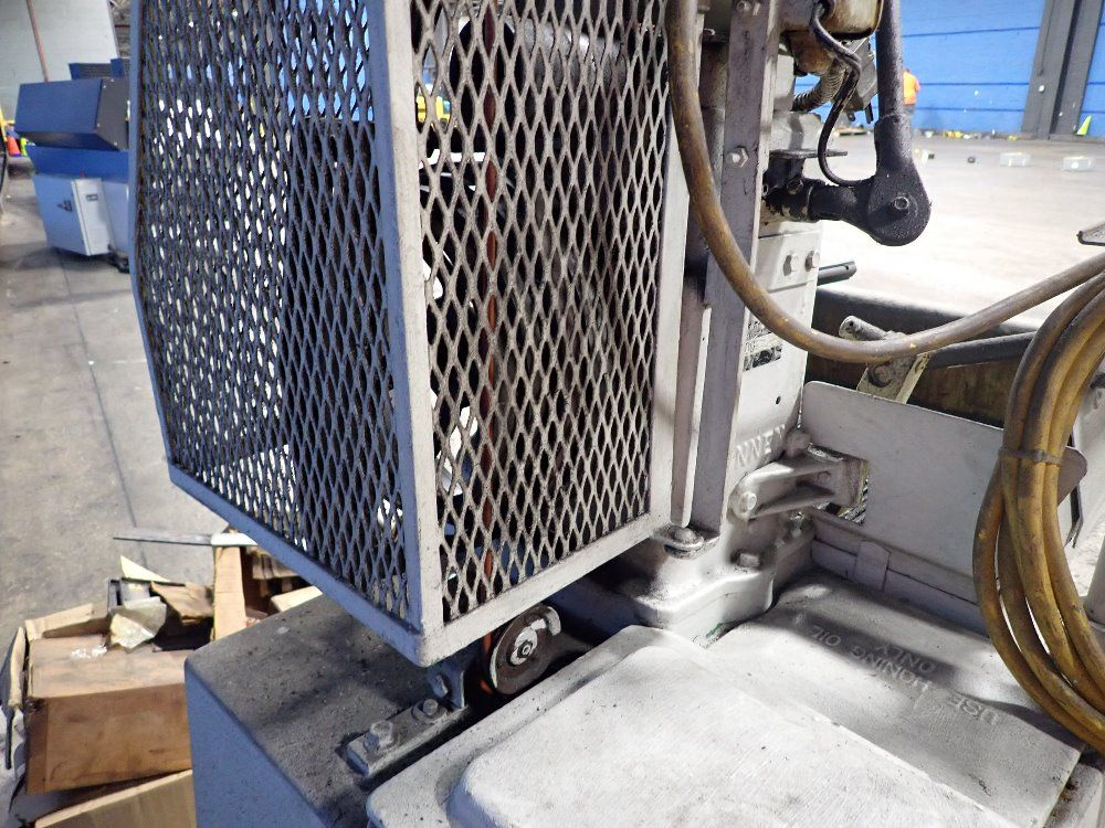 Sunnen Honing Machine