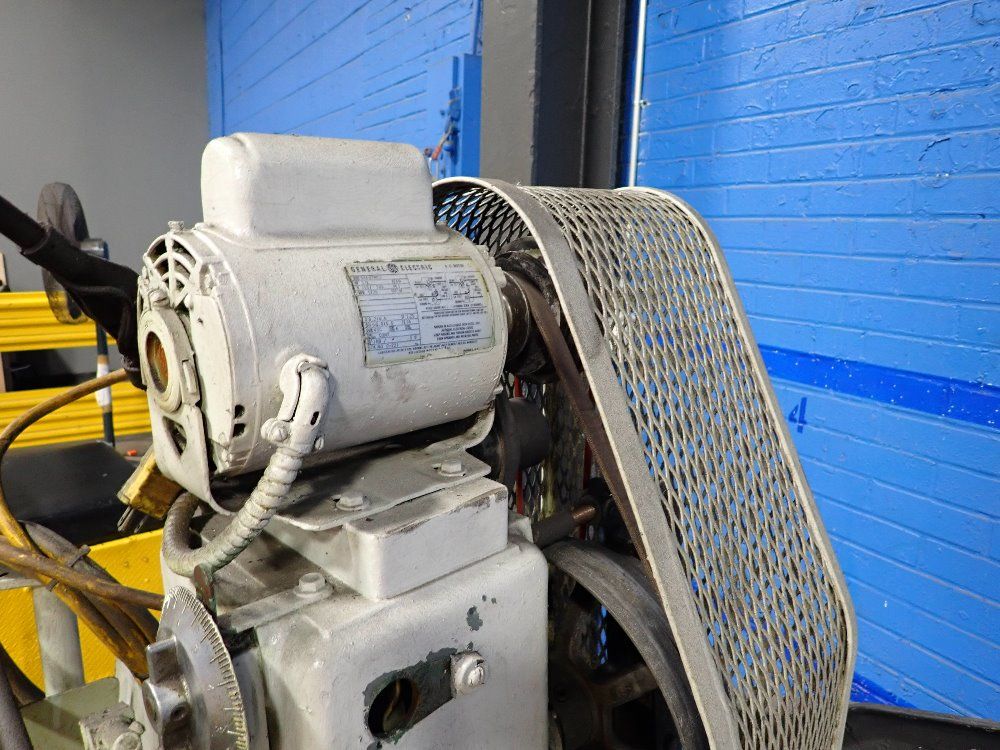 Sunnen Honing Machine