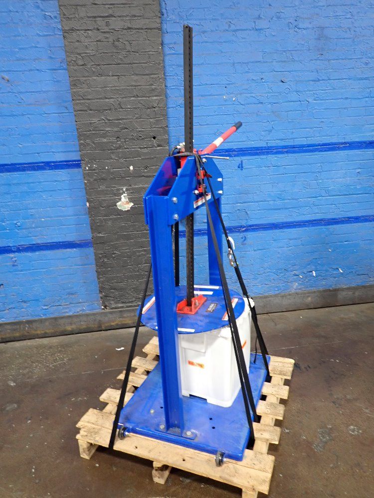 Global Manual Trash Compactor