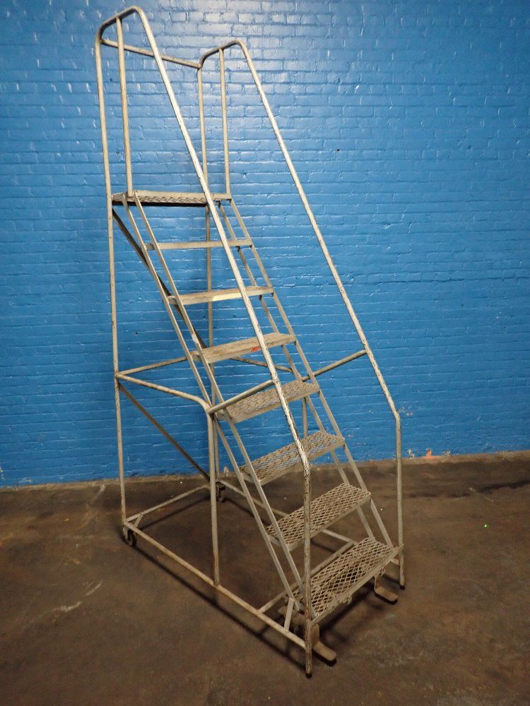 Cotterman 8 Steps/80" Portable Stairs