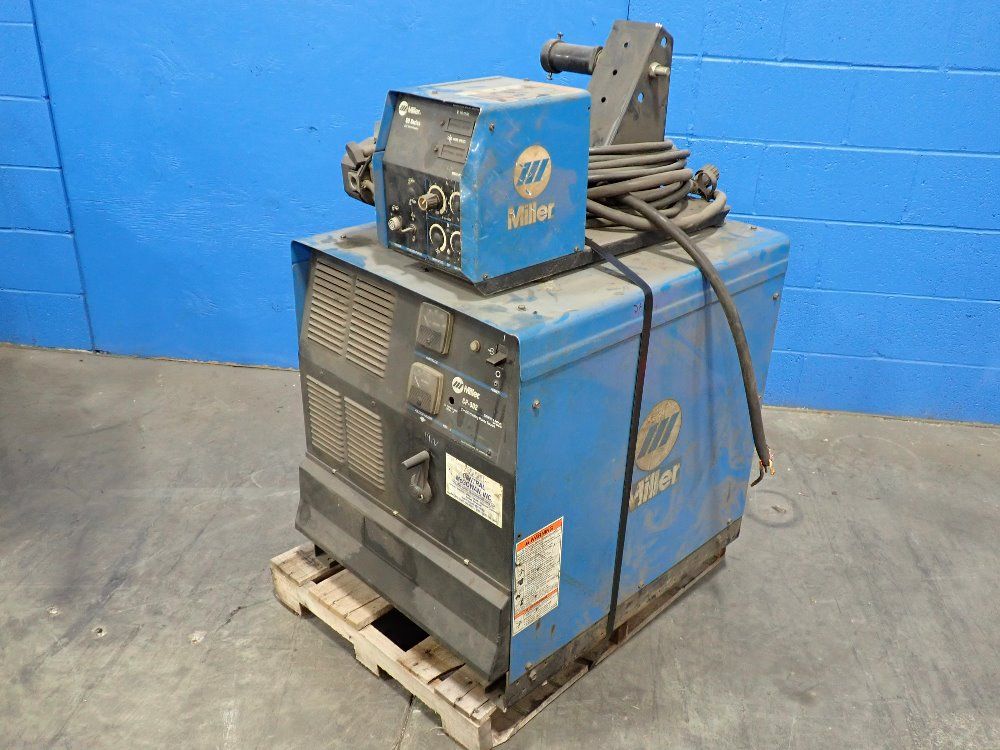 Miller Welder W/feeder - Cp-302
