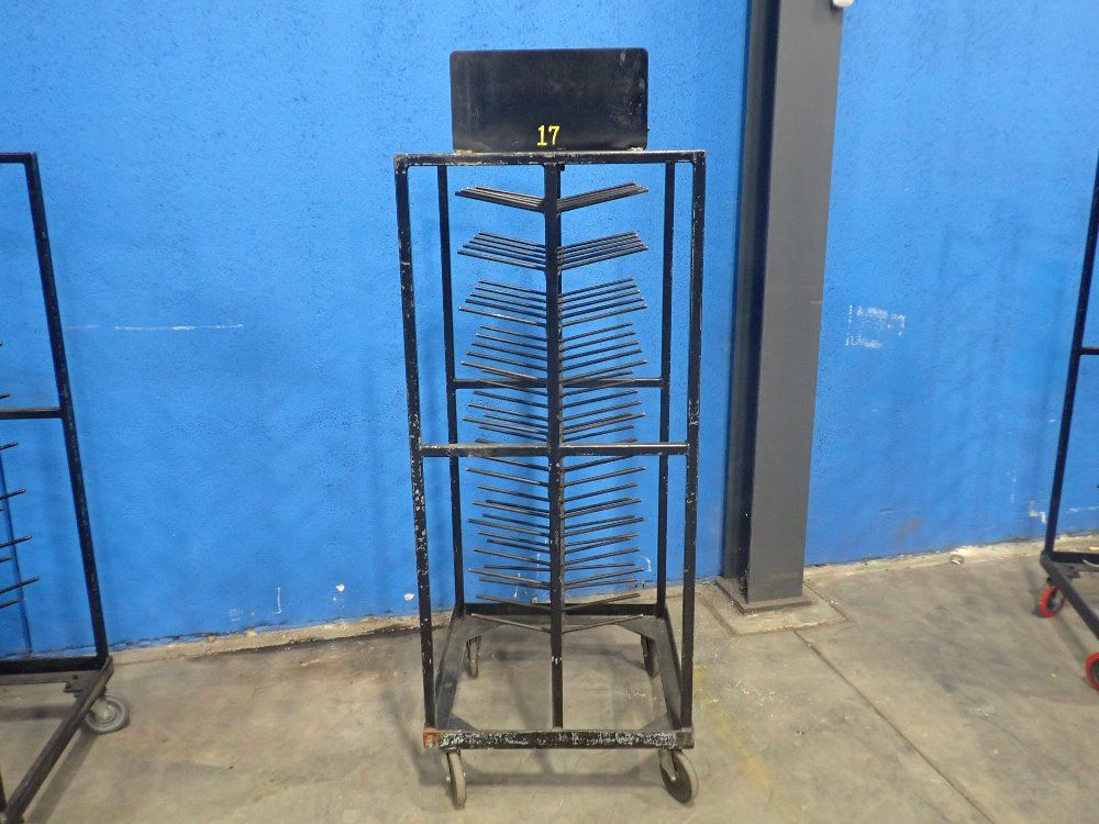 100 Hooks (10 Rows Of 5/side) Portable Metal Rack