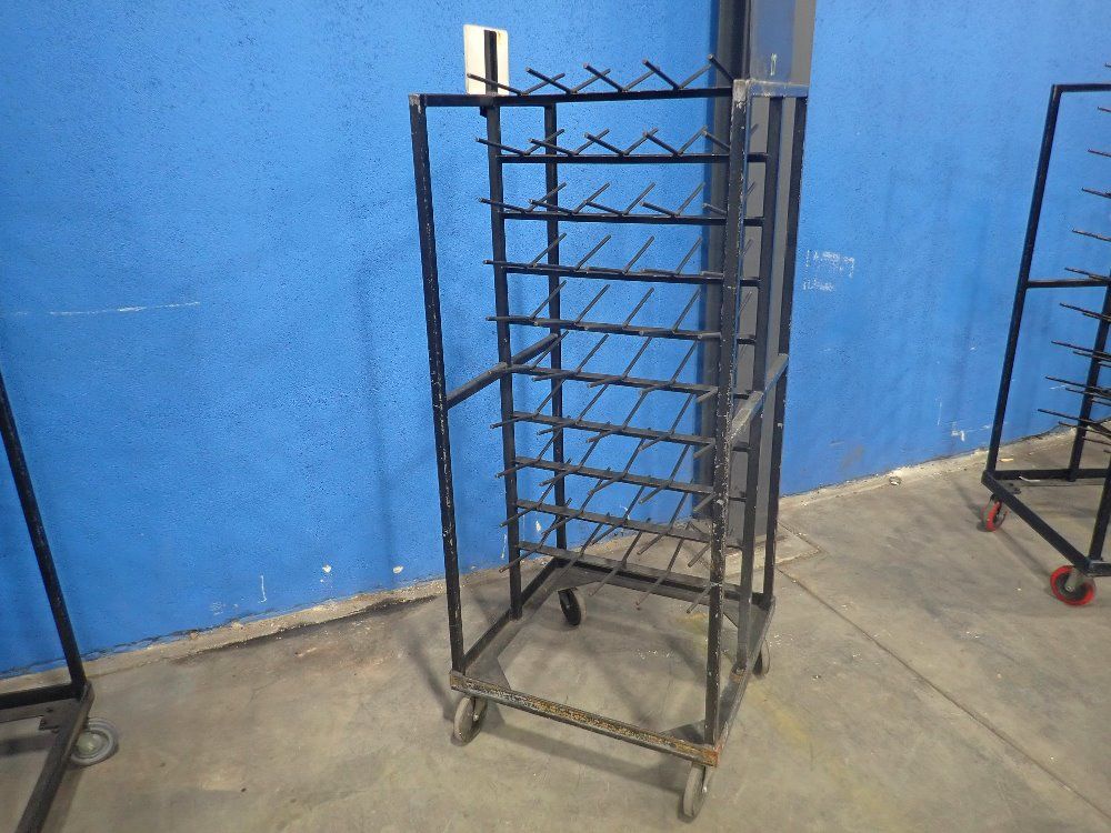 100 Hooks (10 Rows Of 5/side) Portable Metal Rack