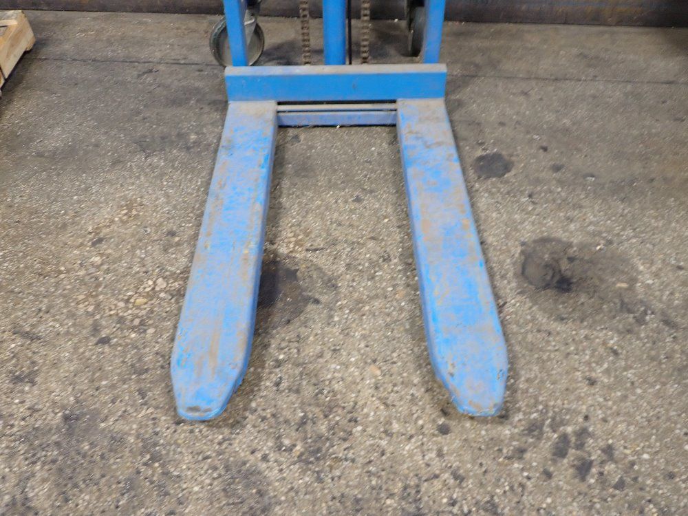 Bishmon 2200 Lbs Electric Pallet Jack - Lv100we