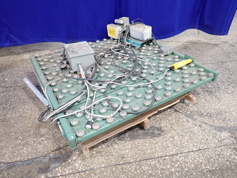 Guardians 51" X 54" Ball Transfer Lift Table