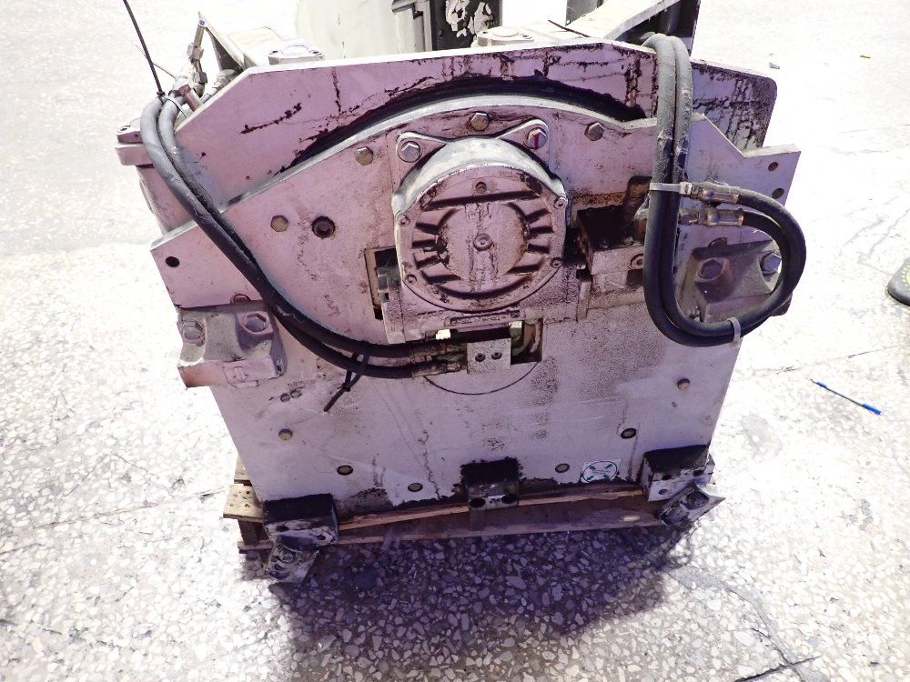 Cascades Roll Clamp Attachment