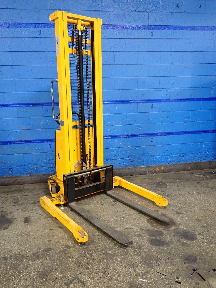 Zhejiang Noble Lift Equipment 2200 Lbs Electric Walk Behind Lift - H-5440