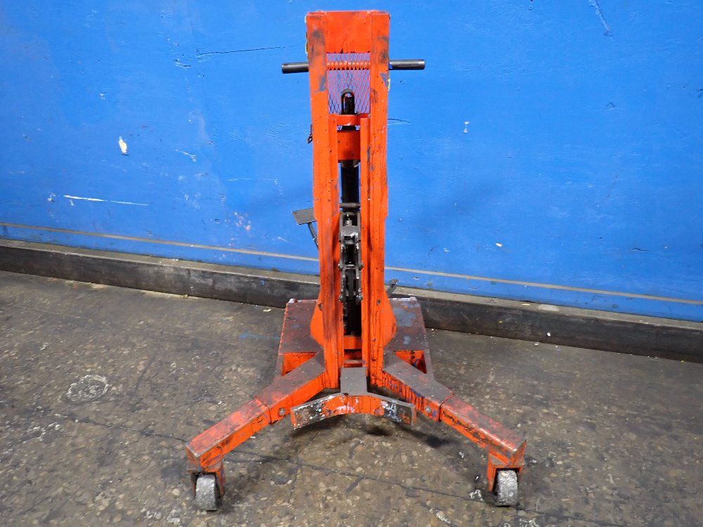 Wesco 1100 Lbs Drum Handler - Dm 1100