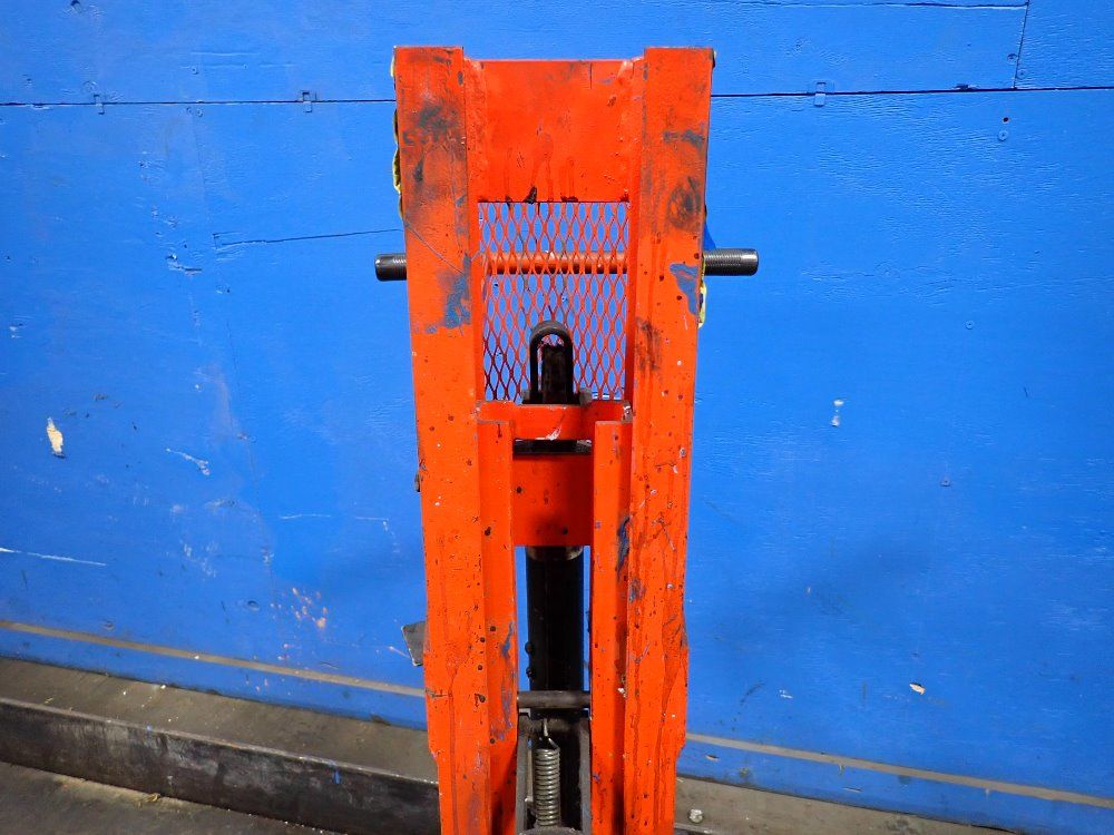 Wesco 1100 Lbs Drum Handler - Dm 1100