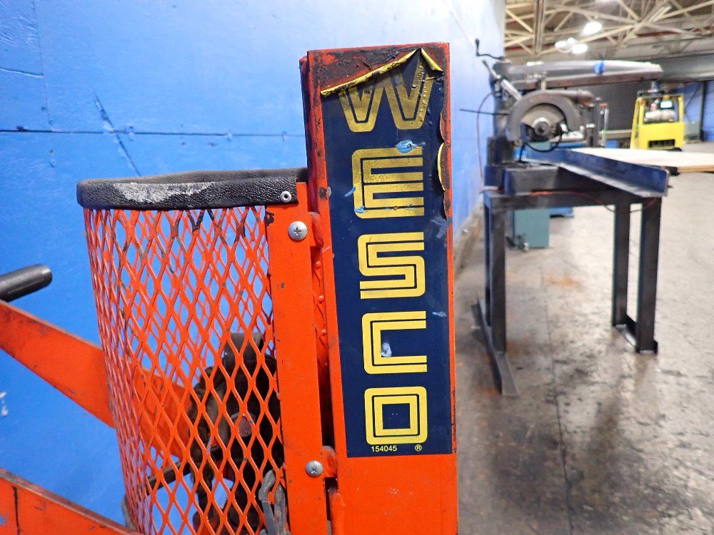 Wesco 1100 Lbs Drum Handler - Dm 1100