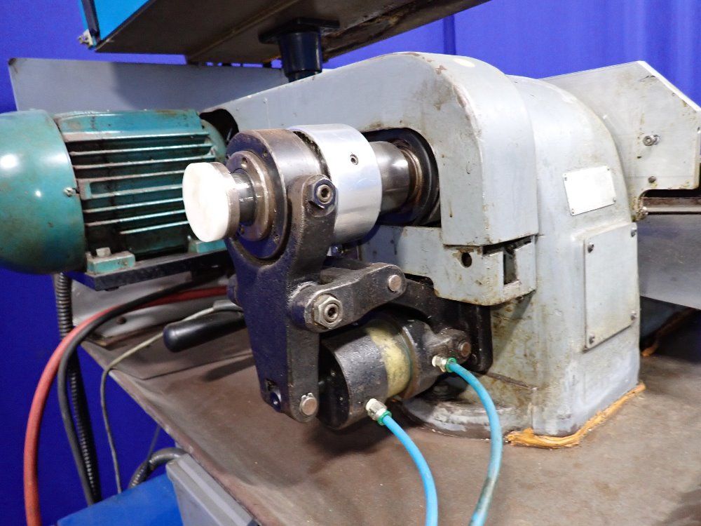 Omniturn/hardinge Cnc Lathe