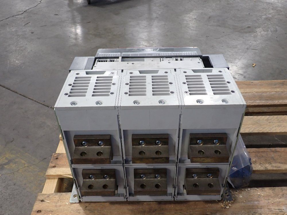 Abb Low Voltage Circuit Breaker - Sace E4.2s