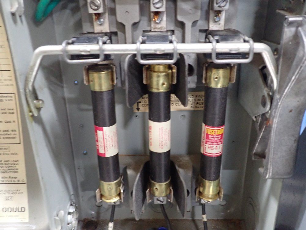 National Rivet Mfg Co Riveter - 500b