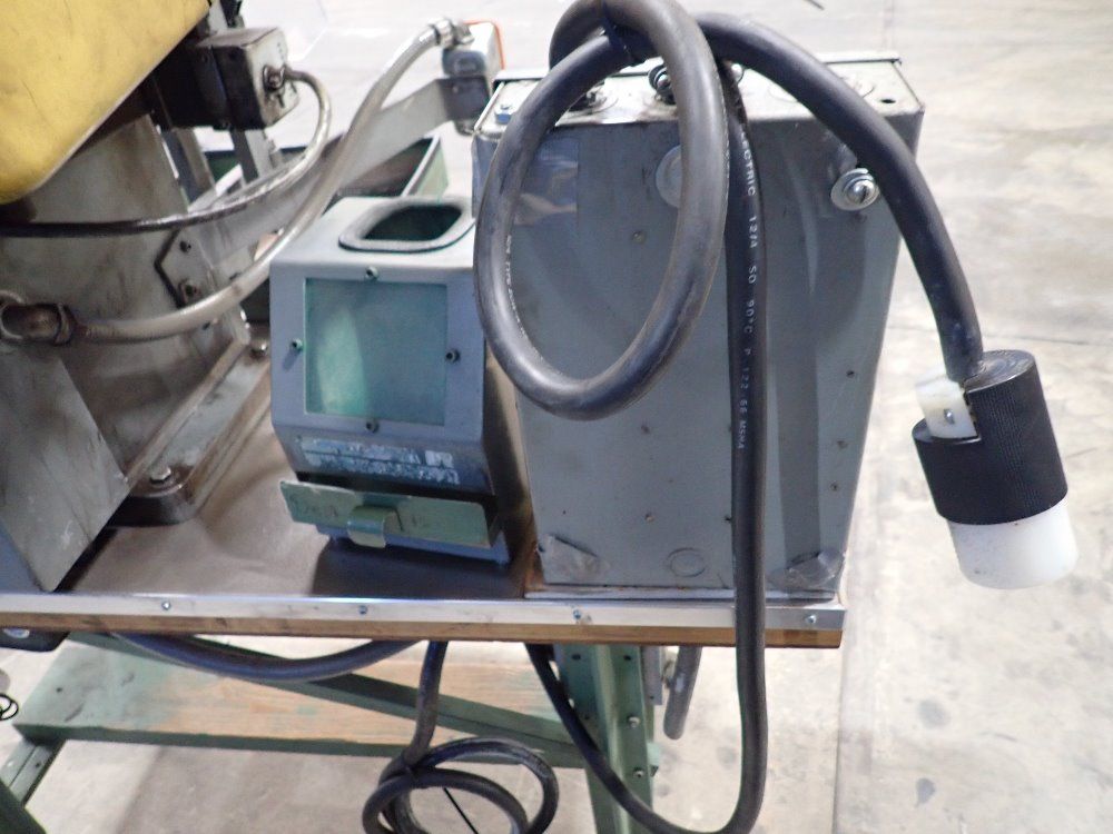 National Rivet Mfg Co Riveter - 500b