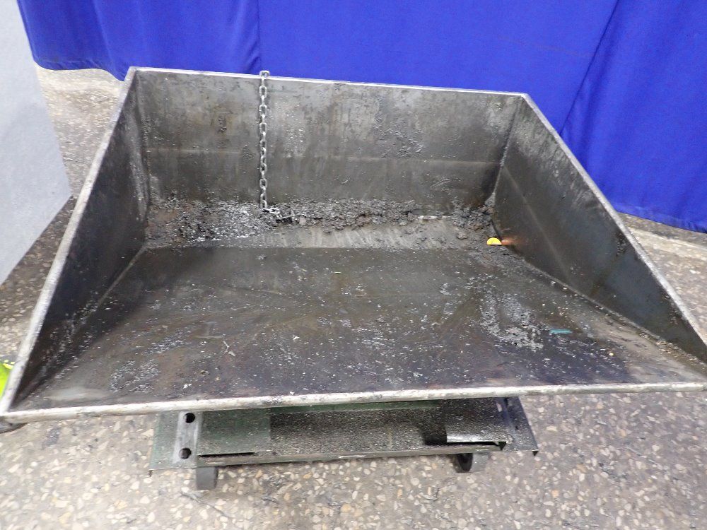 Jesco 4000 Lbs Self Dumping Hopper - 212311