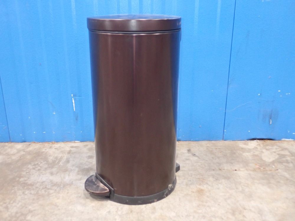 Simple Human Trash Bin