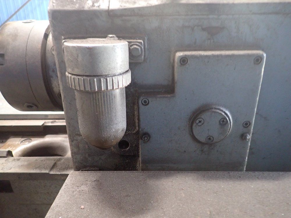 Mazak 18"x72" Gap Bed Lathe