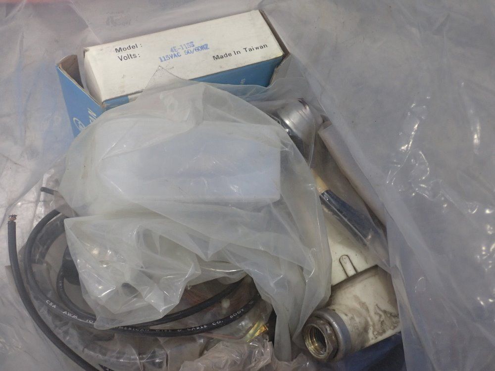 Branson Ultrasonics Corp. Ultrasonic Vapor Degreaser - B-250-r