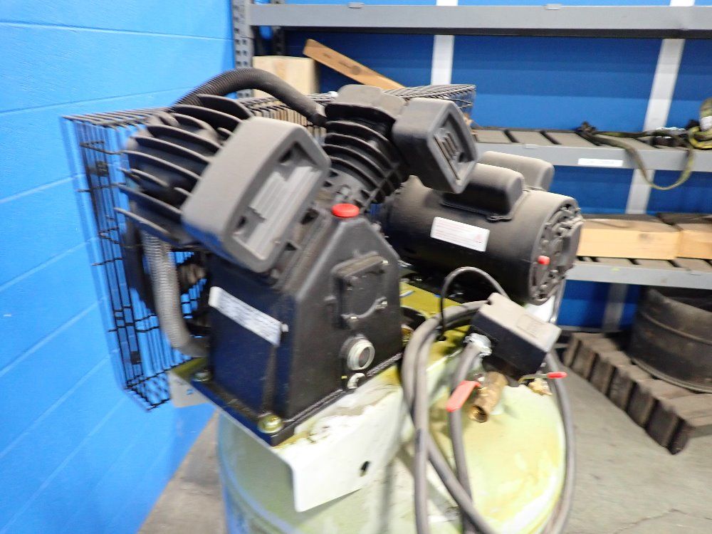 Iron Horse 60 Gal Compressor - Ihd6160v1