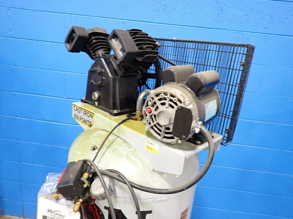 Iron Horse 60 Gal Compressor - Ihd6160v1