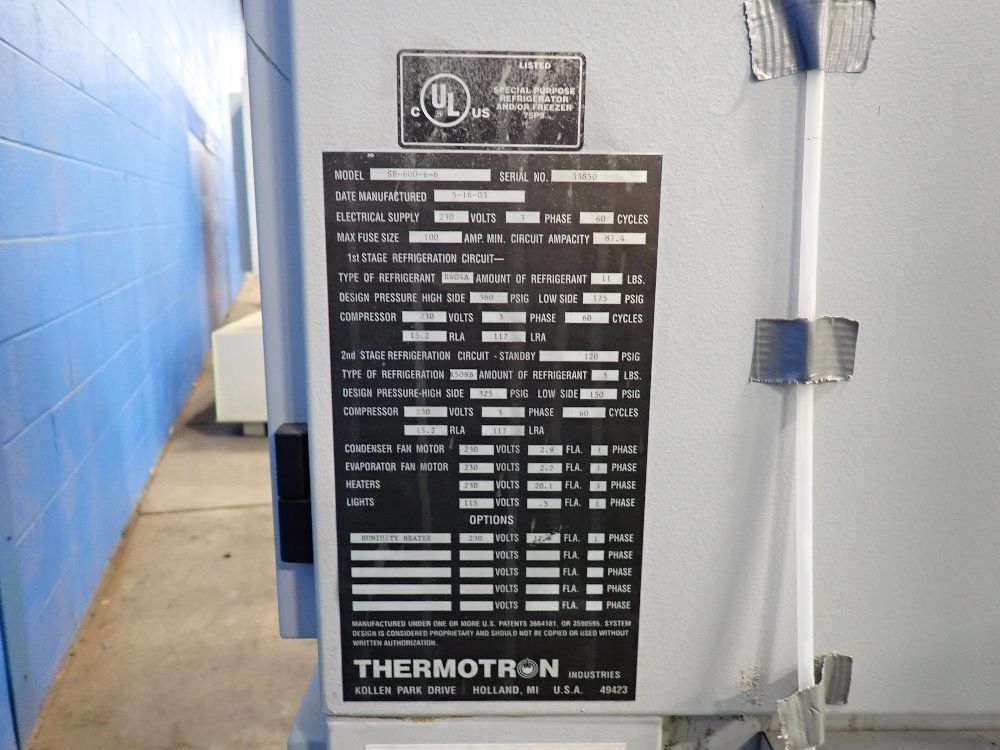 Thermotron Environmental Chamber W Heating Cooling Unit