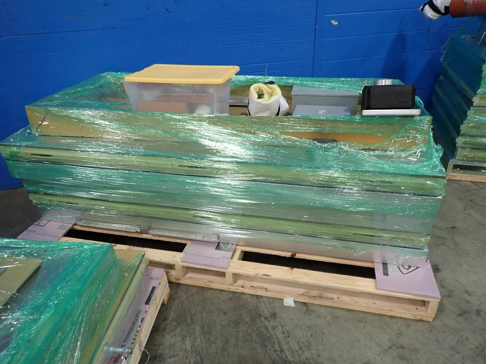 Thermotron Environmental Chamber W Heating Cooling Unit