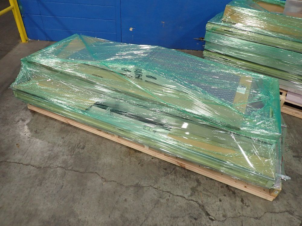 Thermotron Environmental Chamber W Heating Cooling Unit