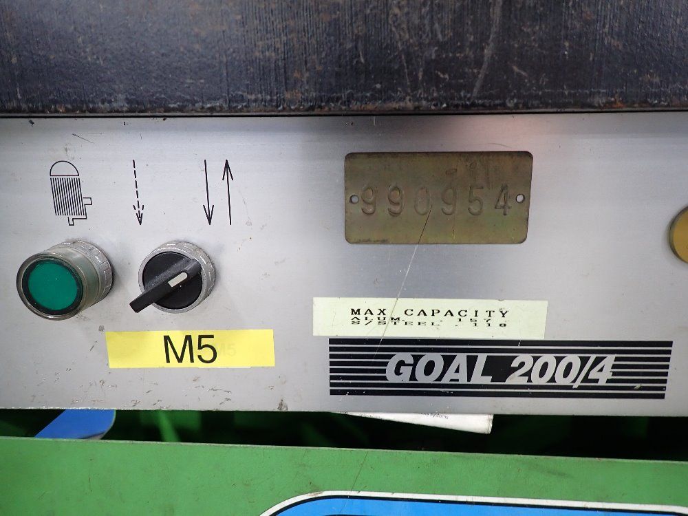 Fim 4mm Corner Notcher - Goal 200/4