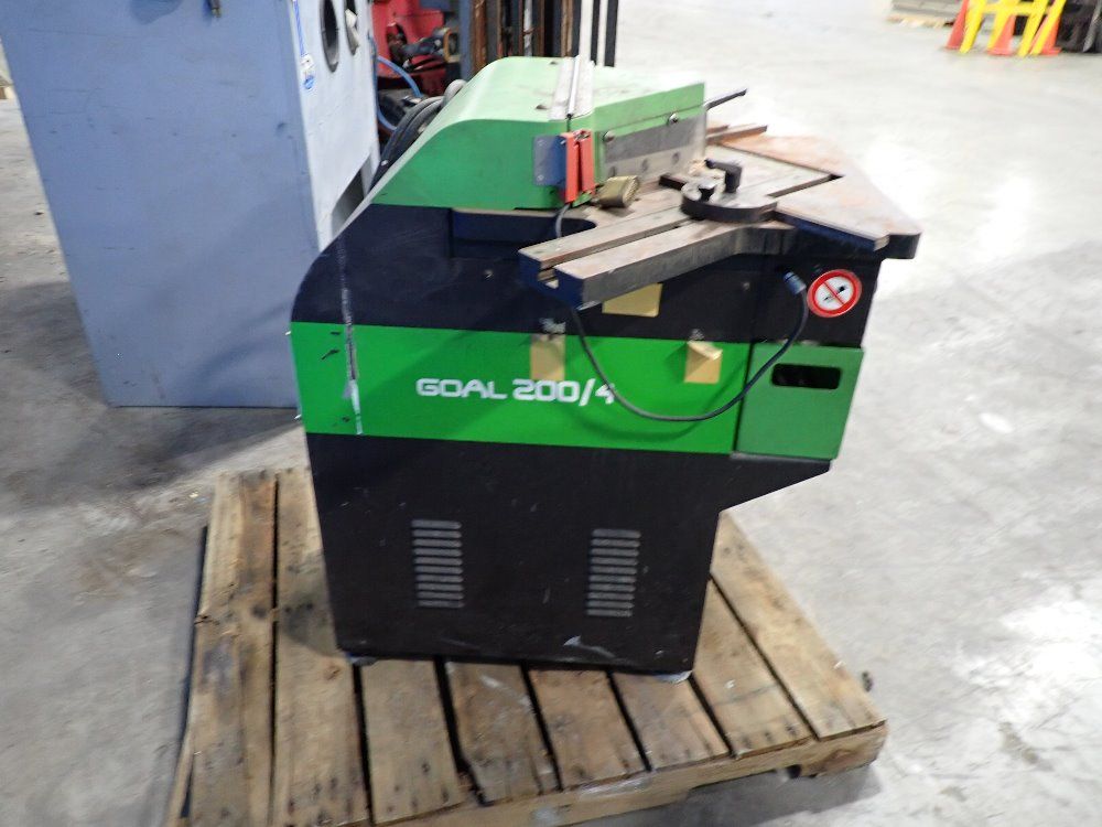 Fim 4mm Corner Notcher - Goal 200/4